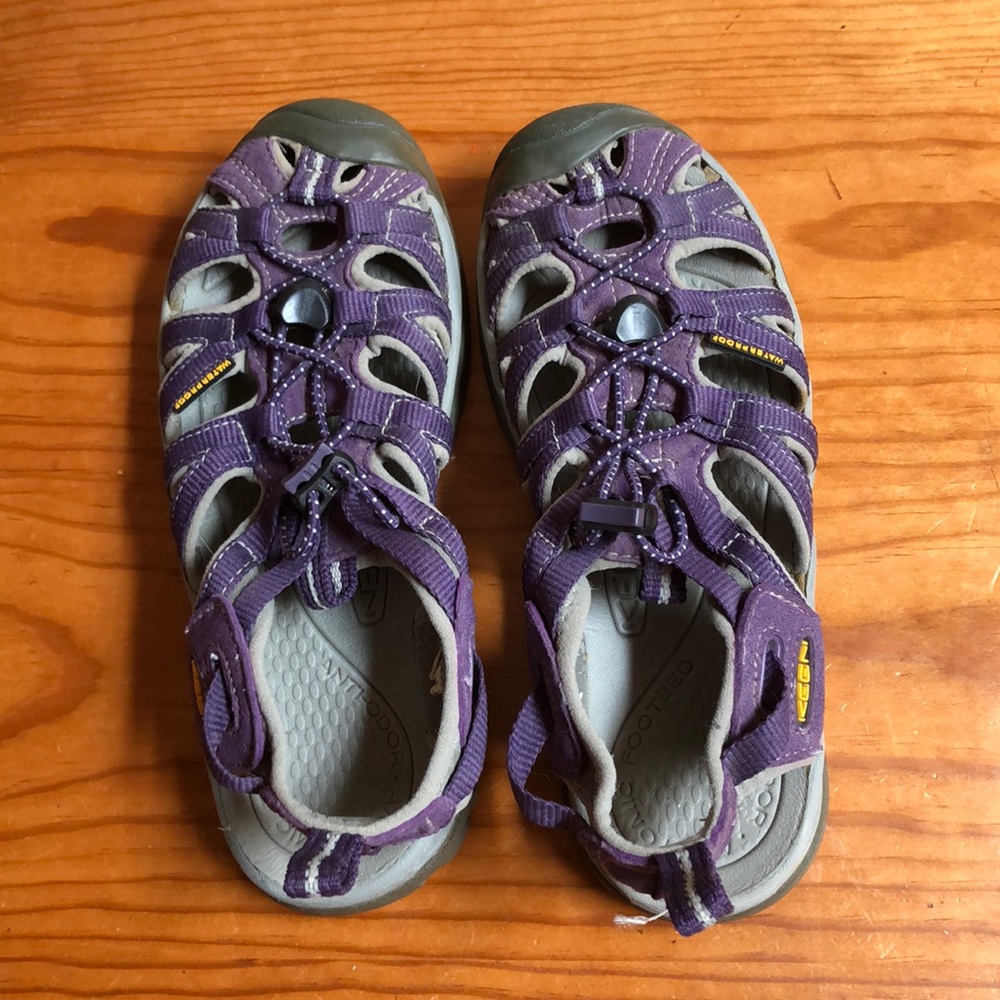 Keen Whisper Water Sandals - size 6 women